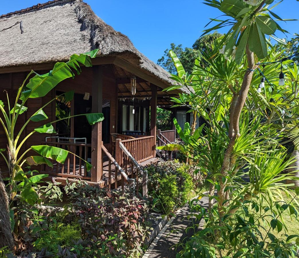 Rigils Lembongan Bungalow นูซาเลมโบงัน ภายนอก รูปภาพ
