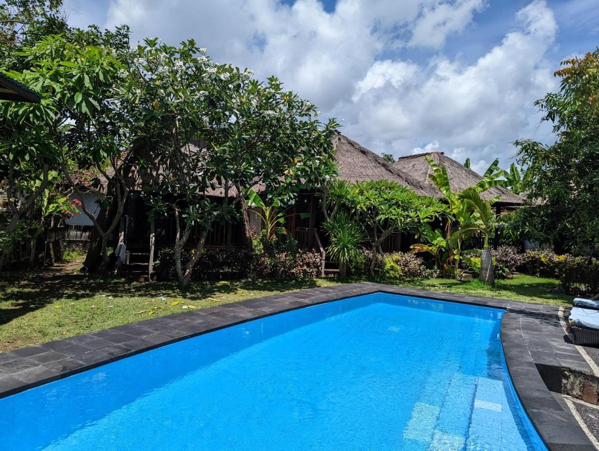 Rigils Lembongan Bungalow นูซาเลมโบงัน ภายนอก รูปภาพ